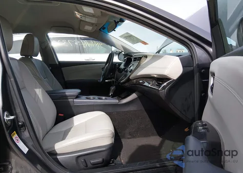 2015 Toyota Avalon Xle z USA, uszkodzony, nr VIN 4T1BK1EB2FU154564